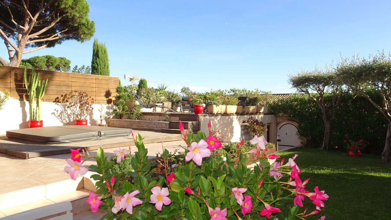 Photo of Patio Balcony in Sainte-Maxime