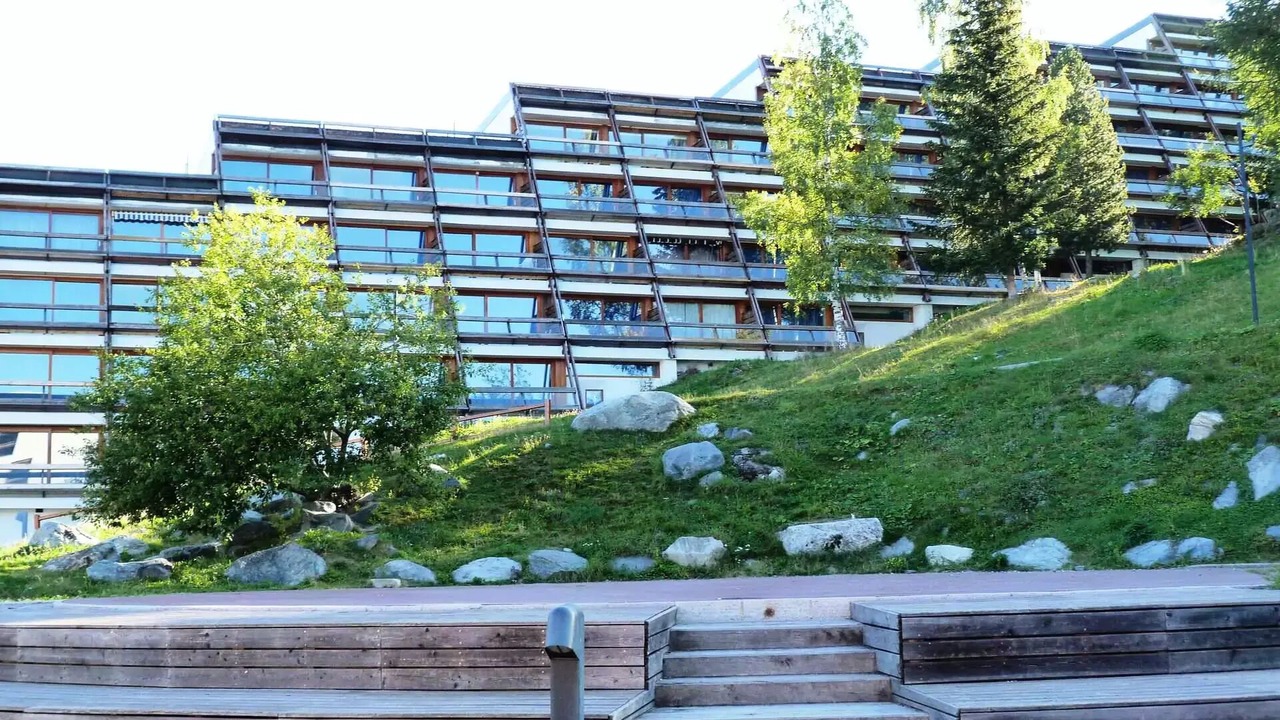 Photo of Outdoor in Arc-1600