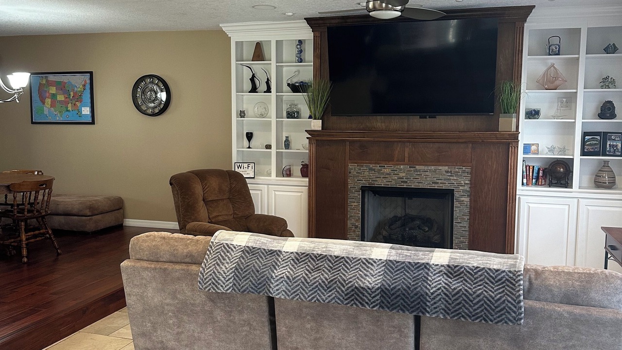 Photo of Livingroom in Cypress Gardens