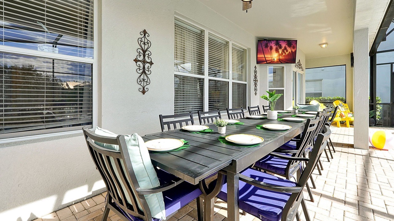 Photo of Outdoor in Windsor Hills