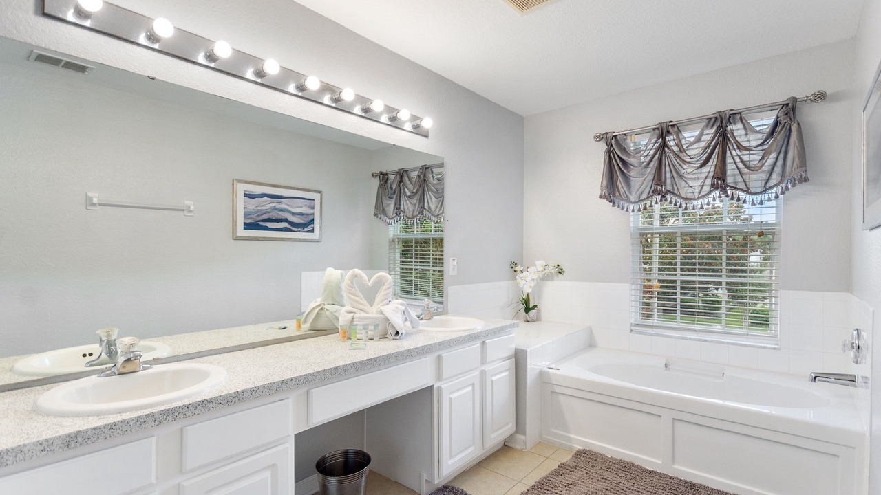 Photo of Bathroom in Windsor Hills