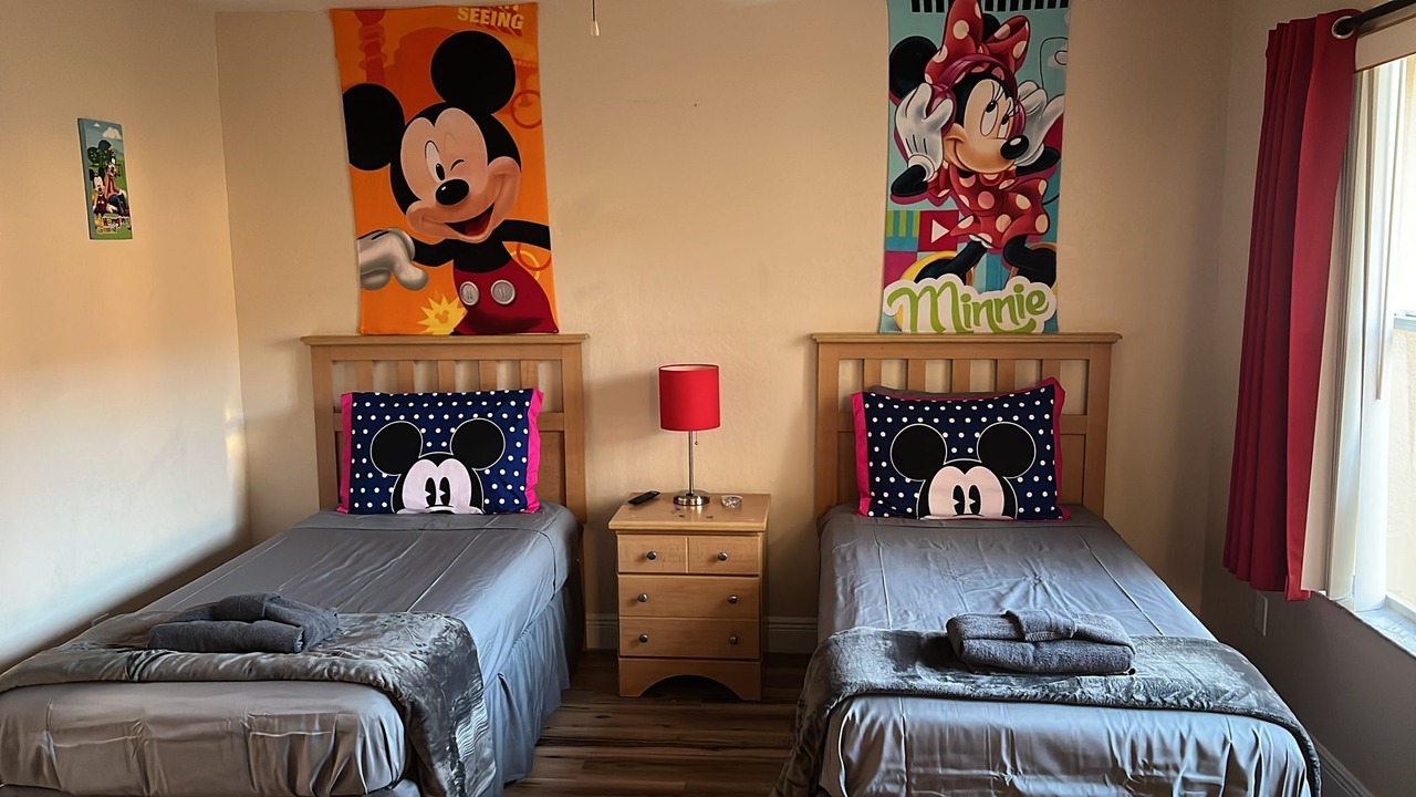 Photo of Bedroom in Regal Palms