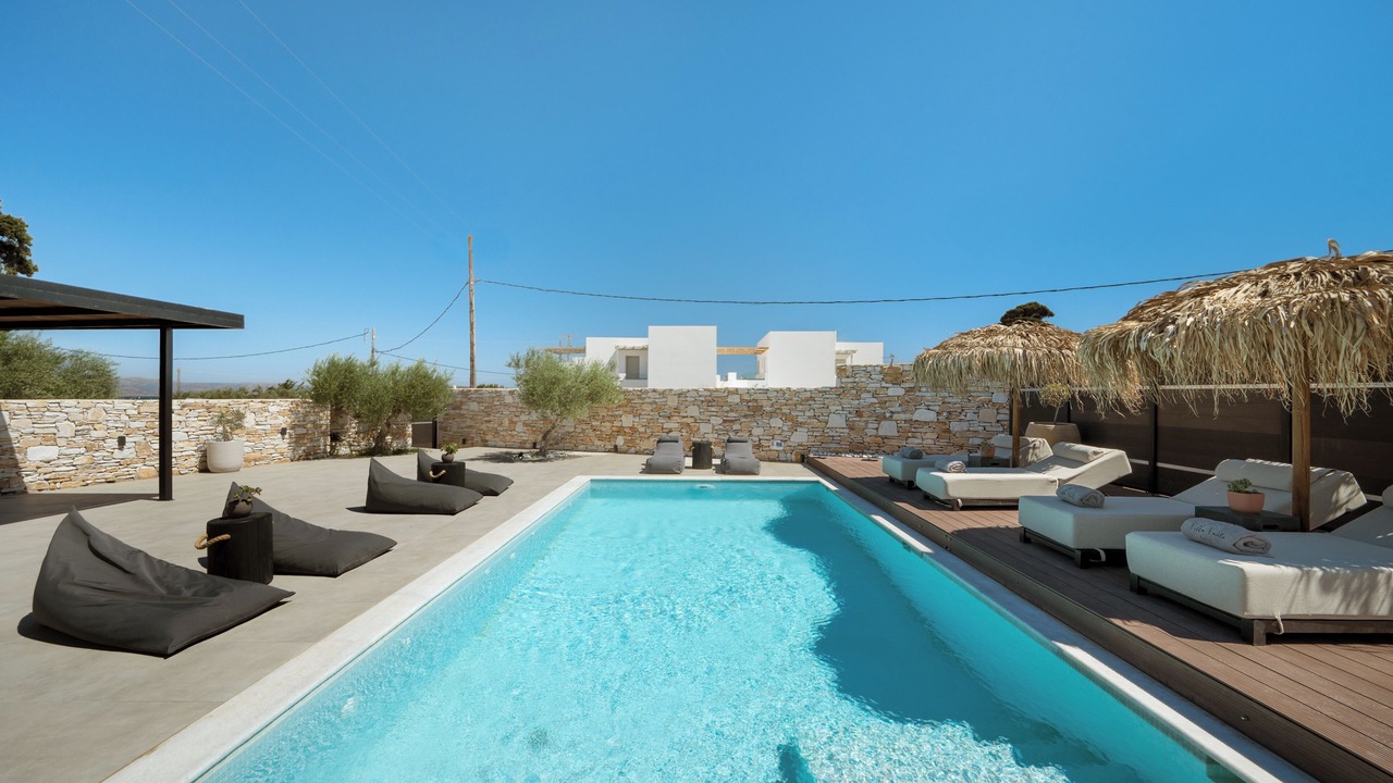 Photo of Patio Balcony in Drios