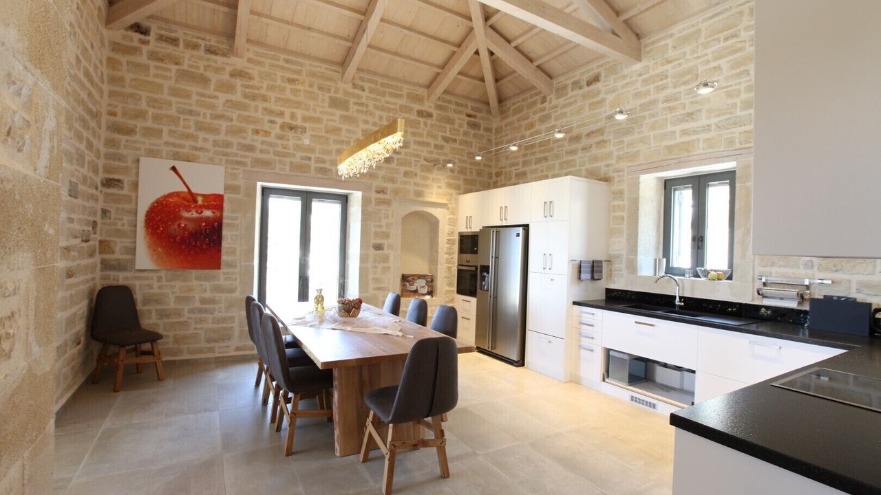 Photo of Kitchen in Atsipópoulon