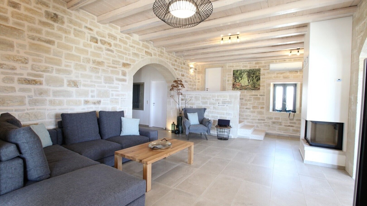 Photo of Livingroom in Atsipópoulon