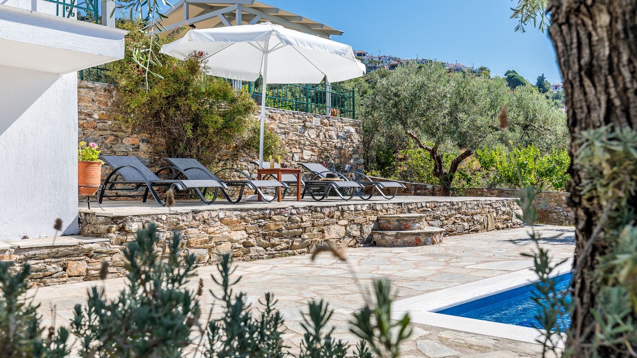 Photo of Patio Balcony in Glossa