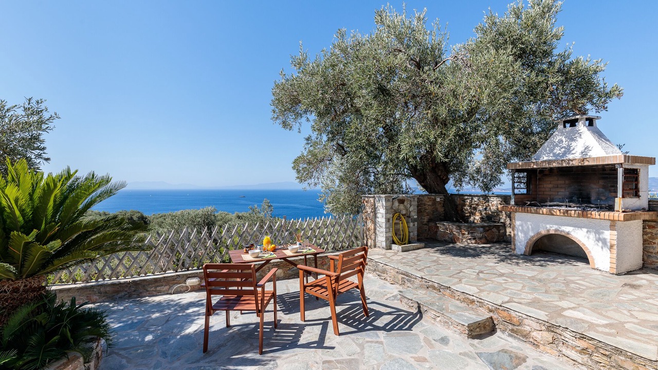 Photo of Outdoor in Glossa