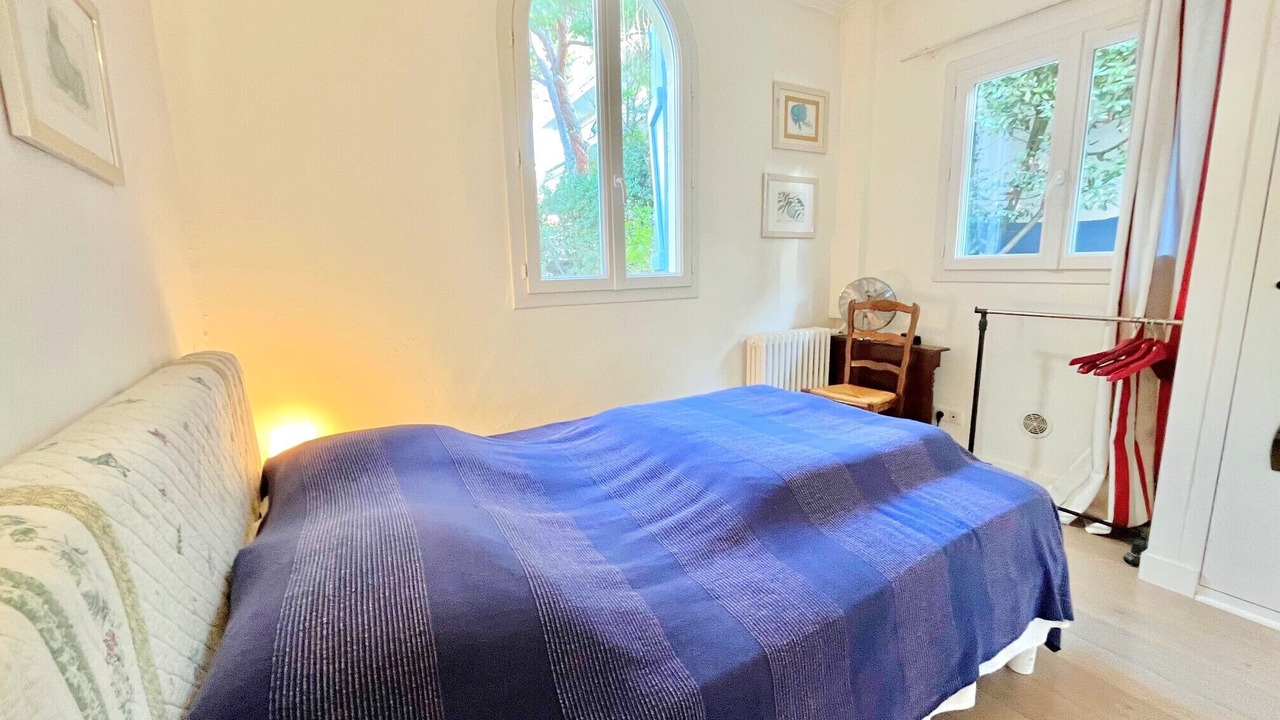 Photo of Bedroom in Cannes
