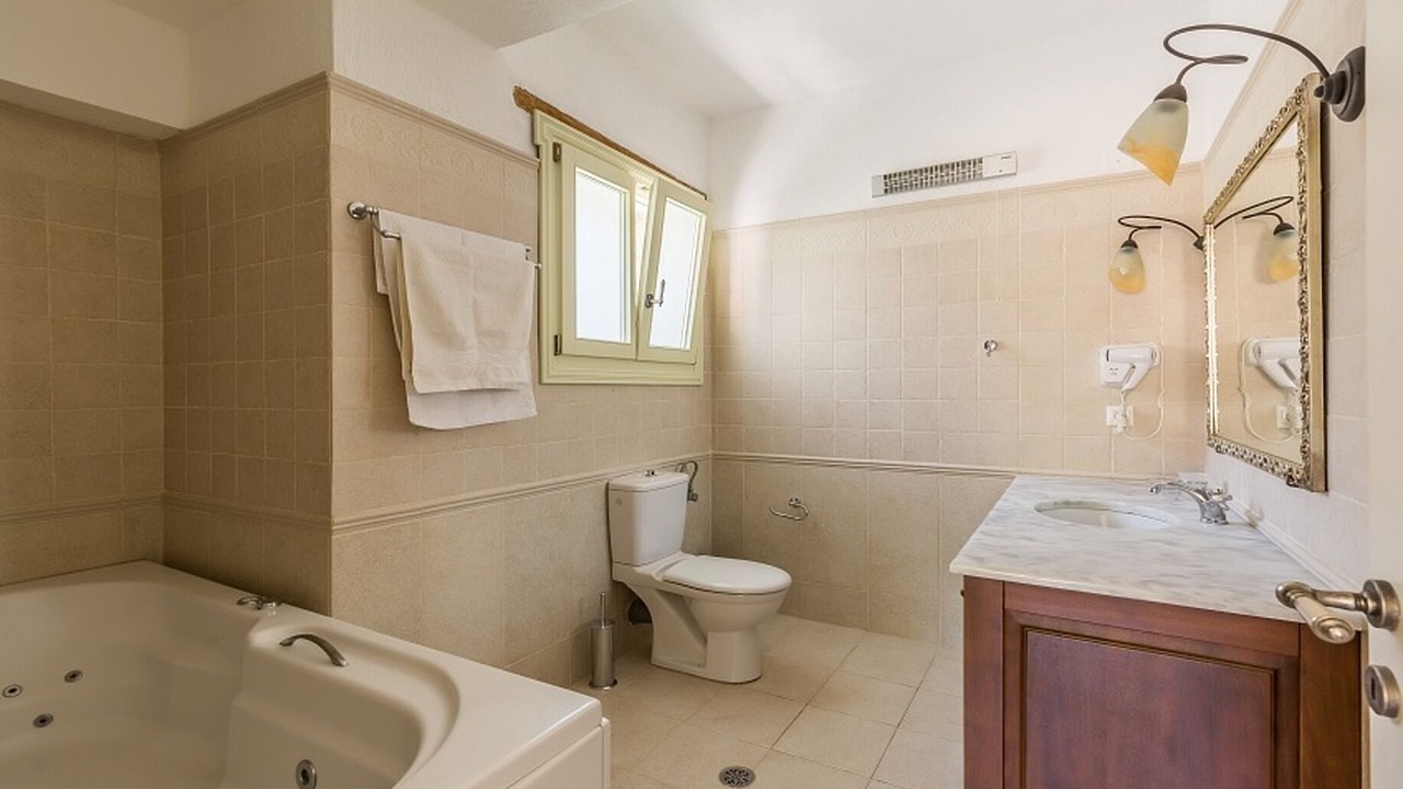 Photo of Bathroom in Skopelos