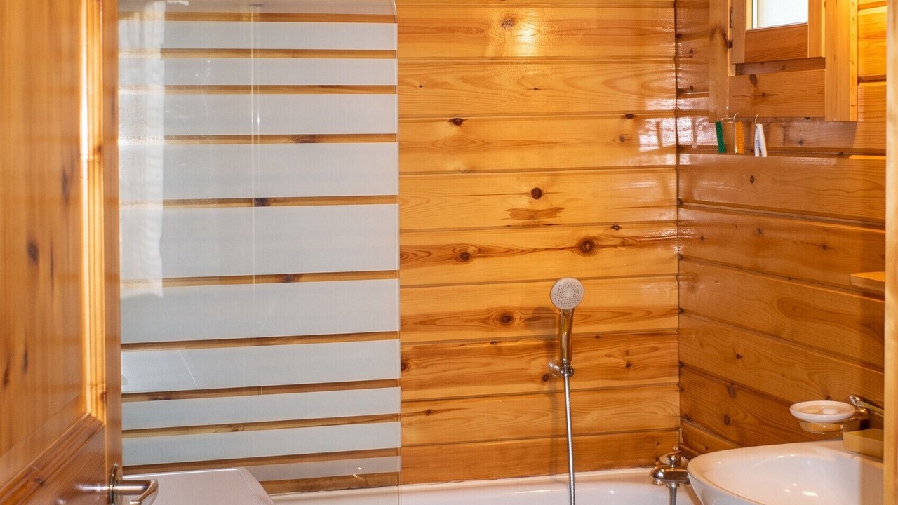 Photo of Bathroom in Sixt-Fer-a-Cheval