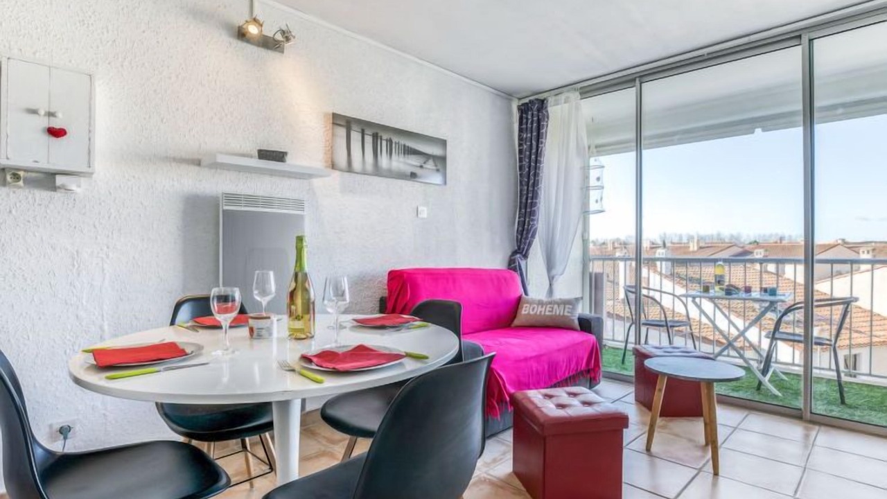 Photo of Livingroom in Le Grau-Du-Roi