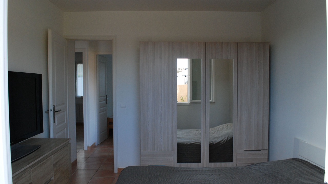 Photo of Bedroom in Regusse