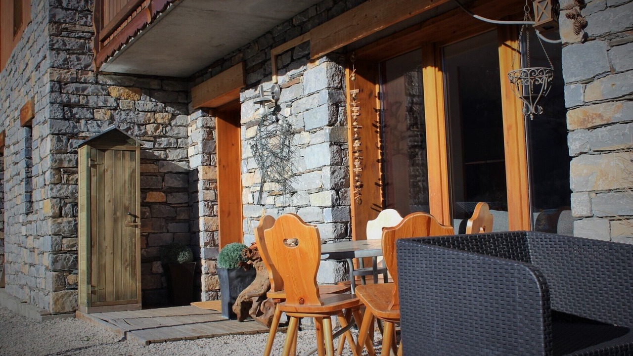 Photo of Outdoor in Saint-Marcel