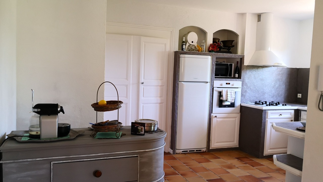 Photo of Kitchen in Besse-sur-Issole