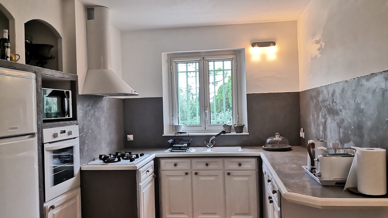 Photo of Kitchen in Besse-sur-Issole