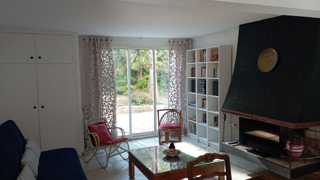 Photo of Livingroom in Le Brusc