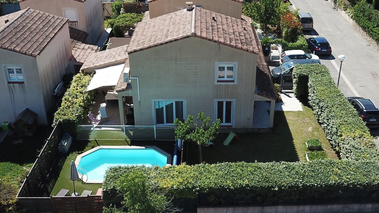 Photo of Outdoor in Rousset