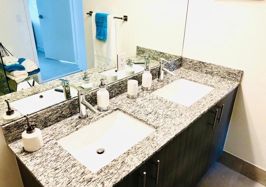 Photo of Bathroom in Doral