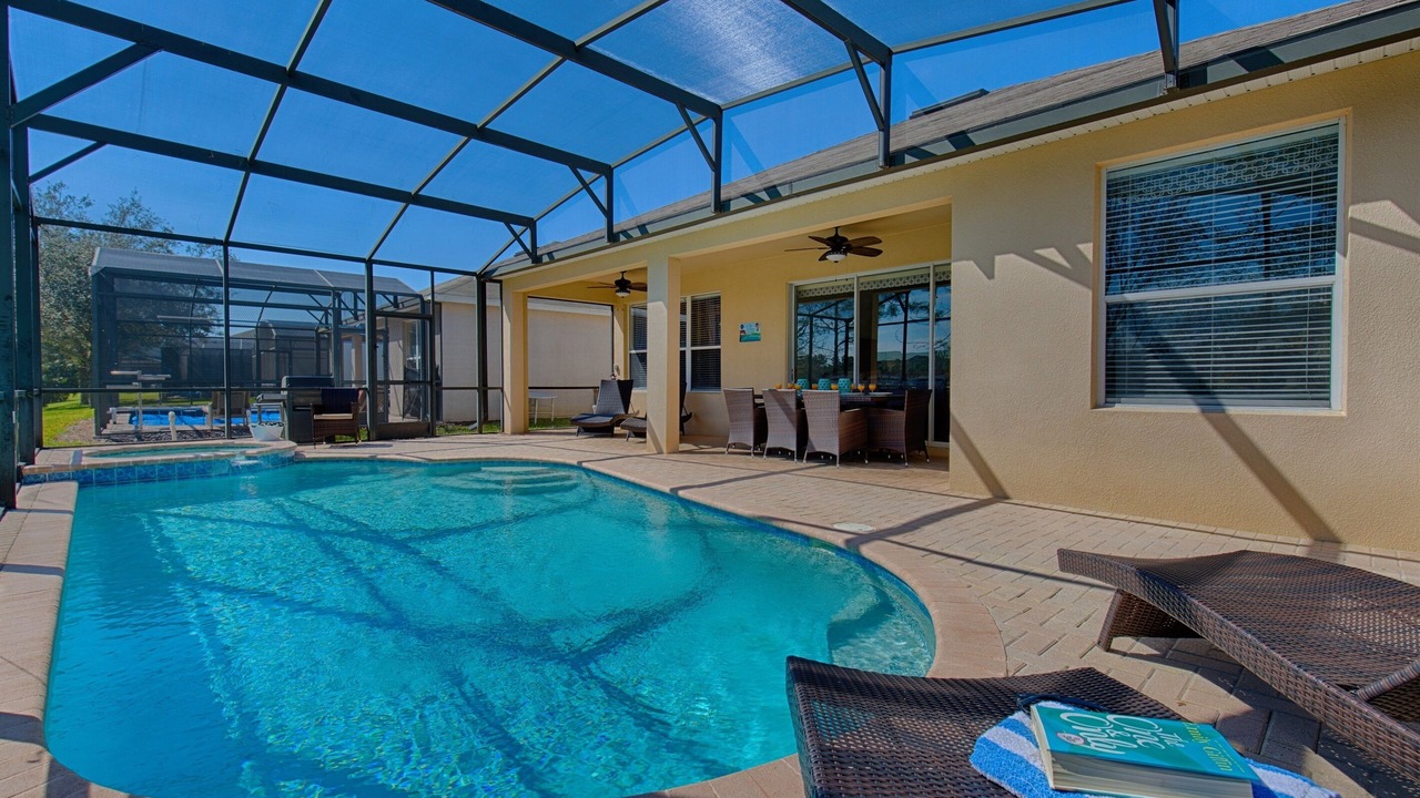 Photo of Outdoor in Windsor Hills