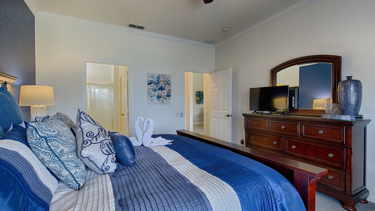 Photo of Bedroom in Windsor Hills