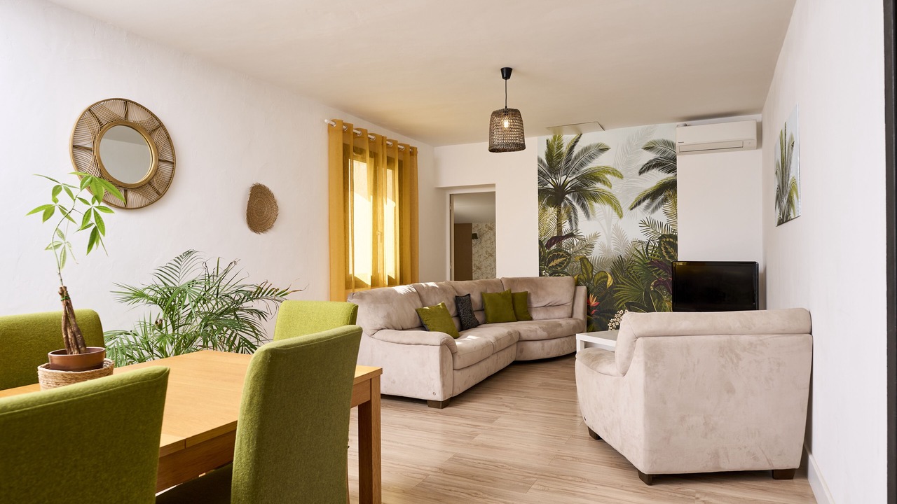 Photo of Livingroom in Velleron