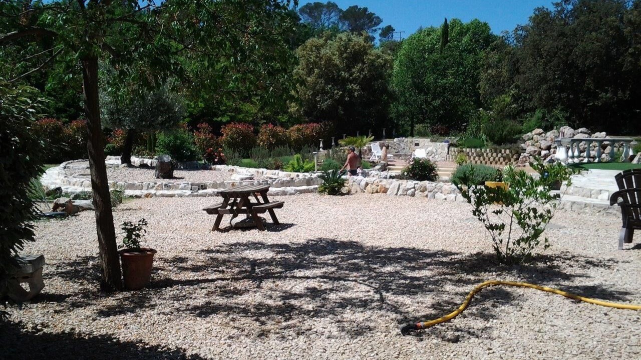 Photo of Outdoor in Varages