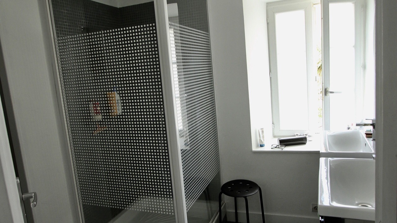 Photo of Bathroom in Cuers