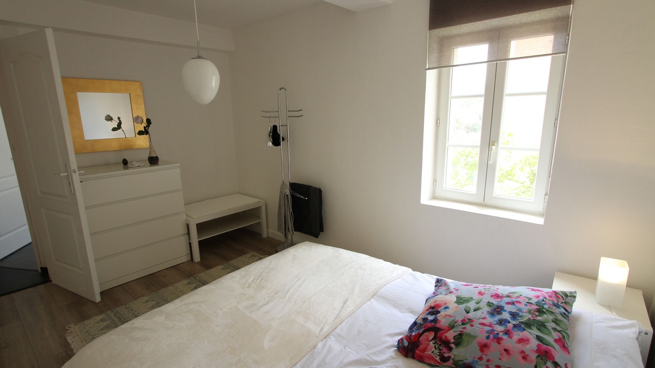 Photo of Bedroom in Cuers