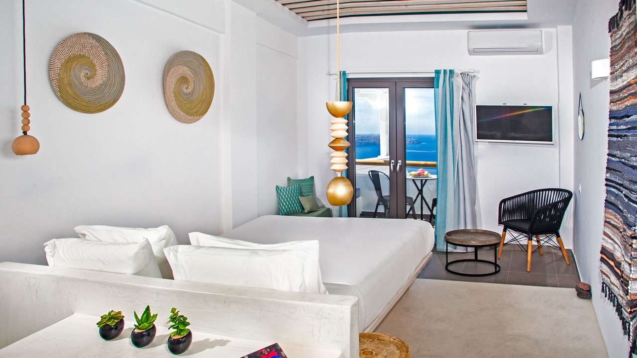 Photo of Bedroom in Fira