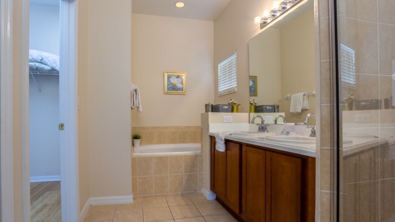 Photo of Bathroom in West Haven