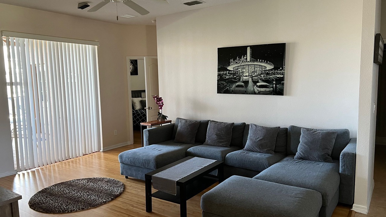Photo of Livingroom in West Haven