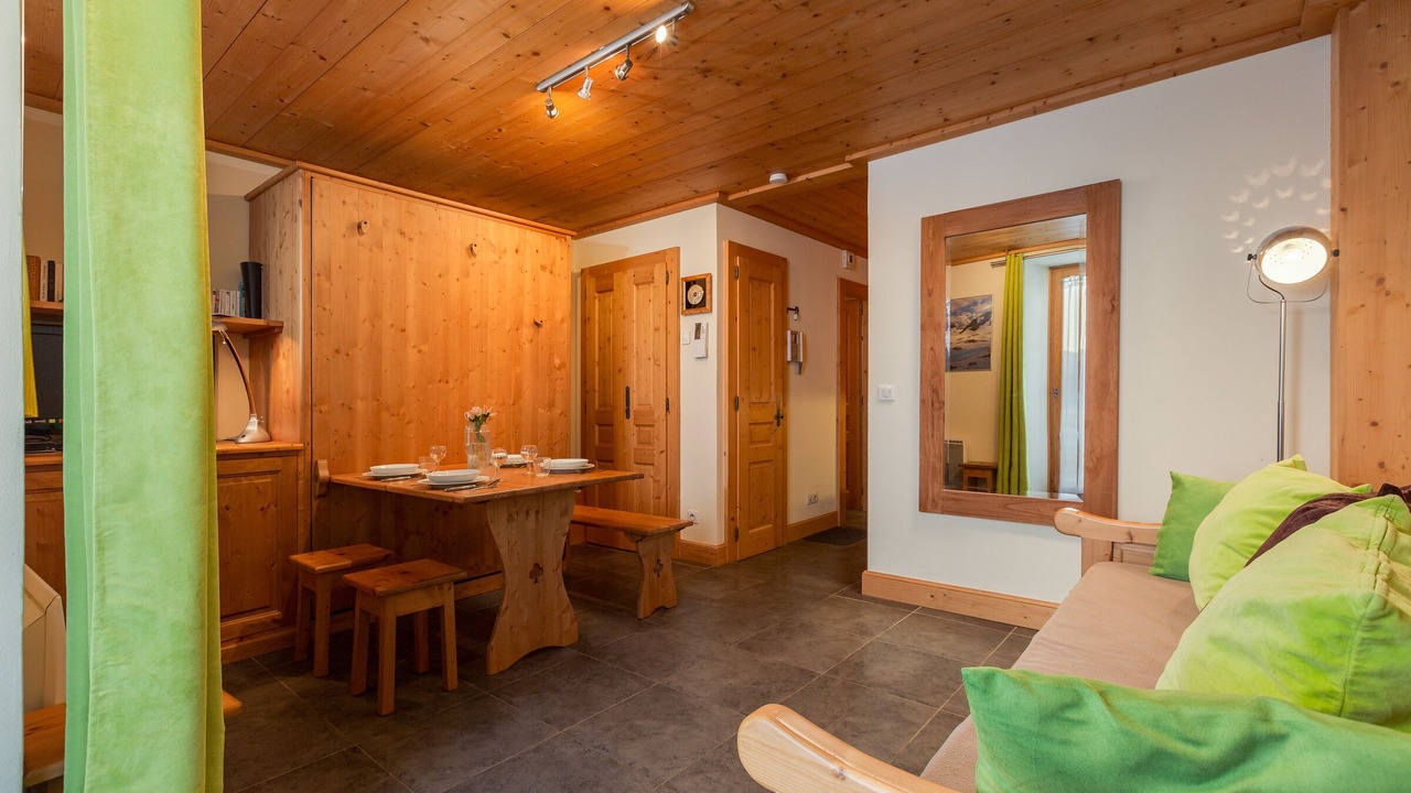 Photo of Bedroom in Montroc