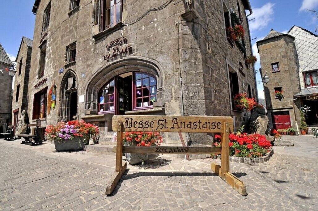 Photo of Others in Besse-en-Chandesse