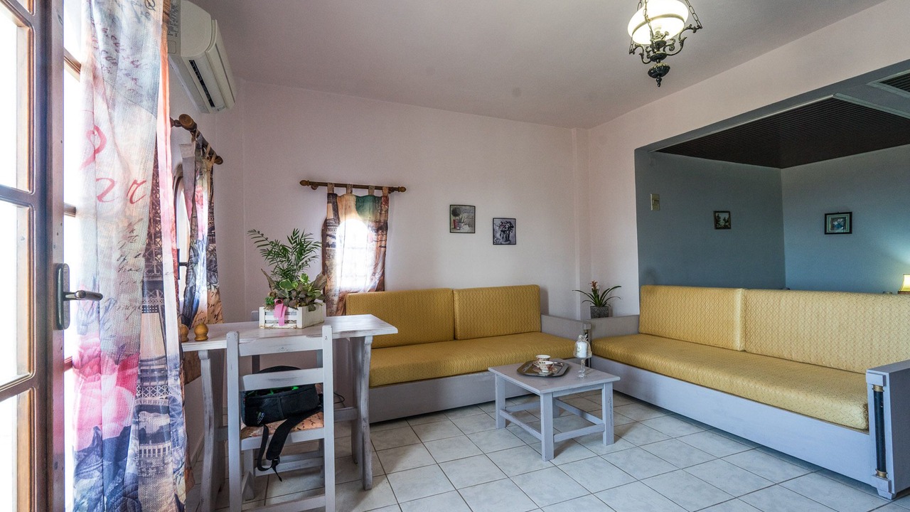 Photo of Livingroom in Malia