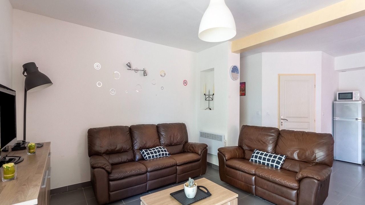 Photo of Livingroom in Montmeyan