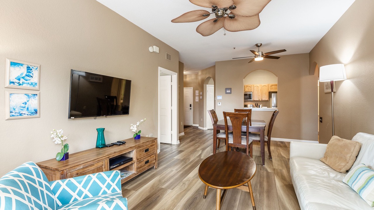 Photo of Livingroom in Windsor Hills