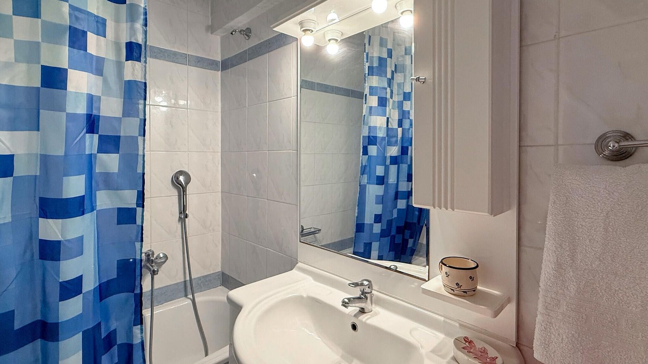 Photo of Bathroom in Melissi