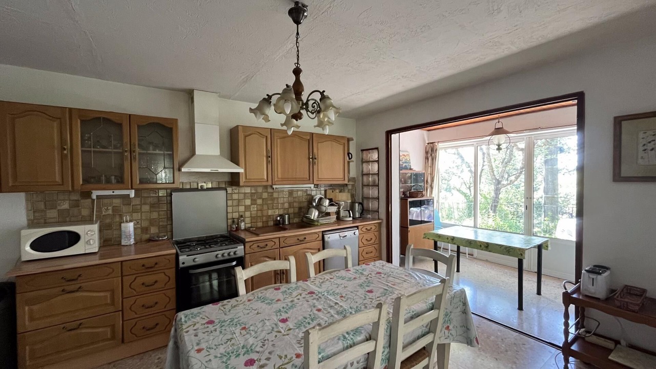 Photo of Kitchen in Taradeau