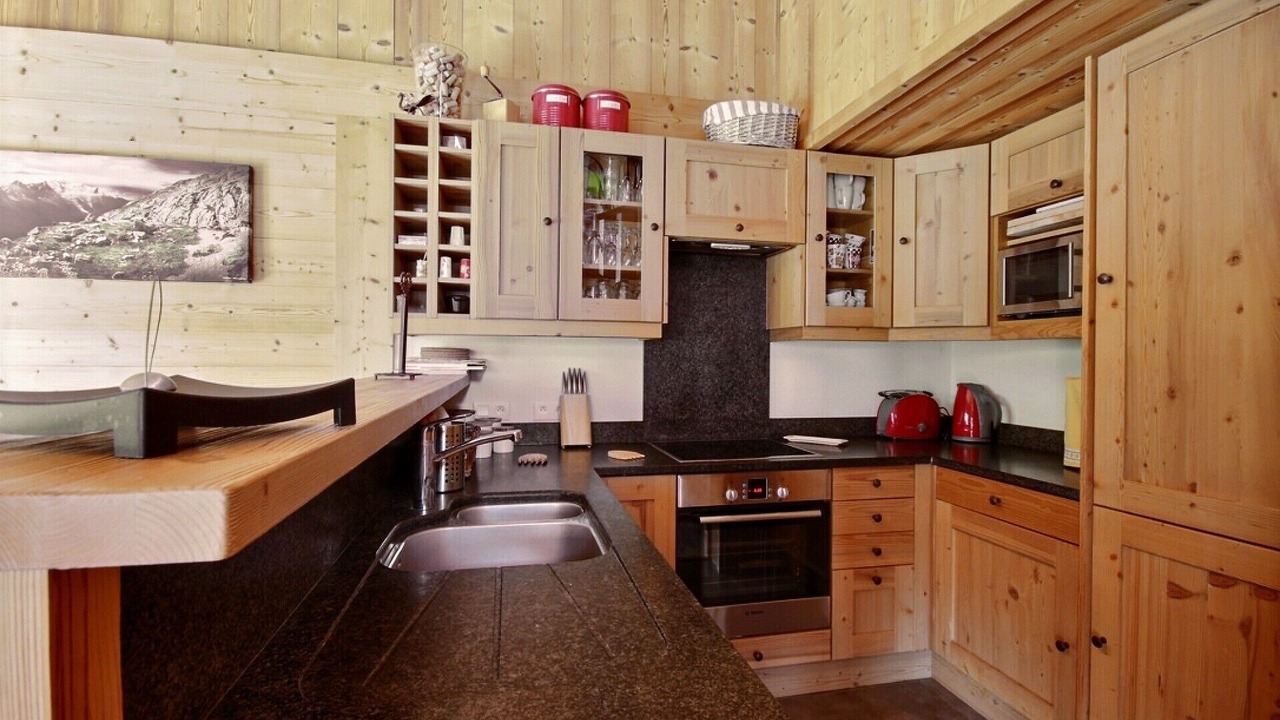 Photo of Kitchen in Saint-Jean-dʼAulps