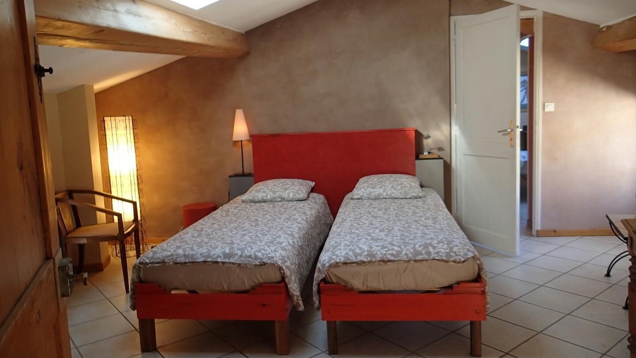 Photo of Bedroom in Meounes-les-Montrieux