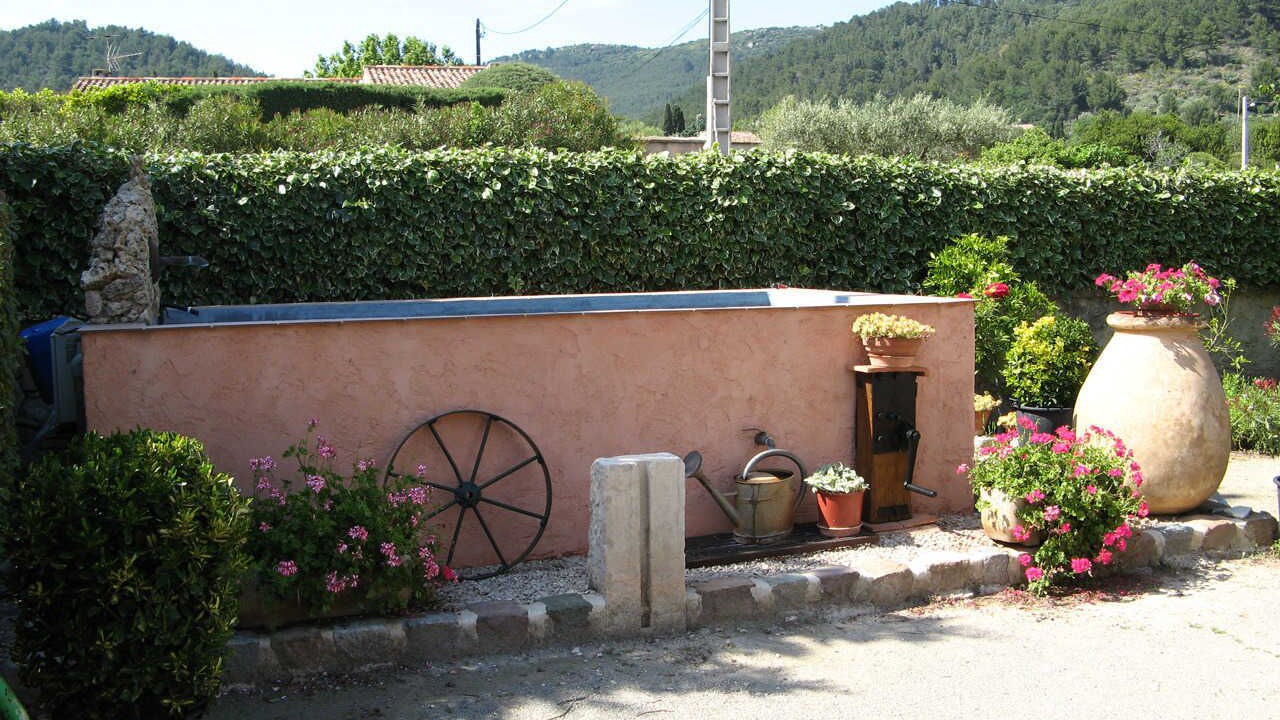 Photo of Outdoor in Puget-Ville