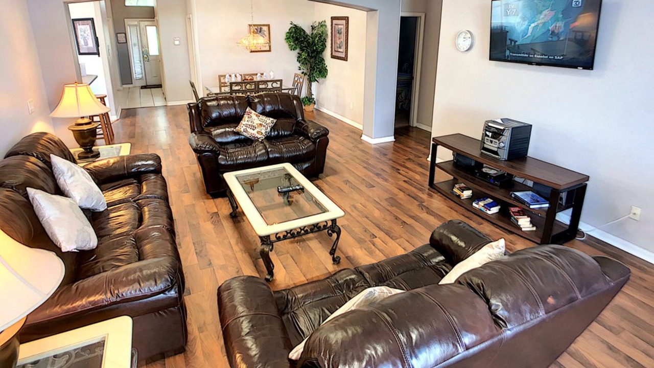 Photo of Livingroom in Windsor Palms