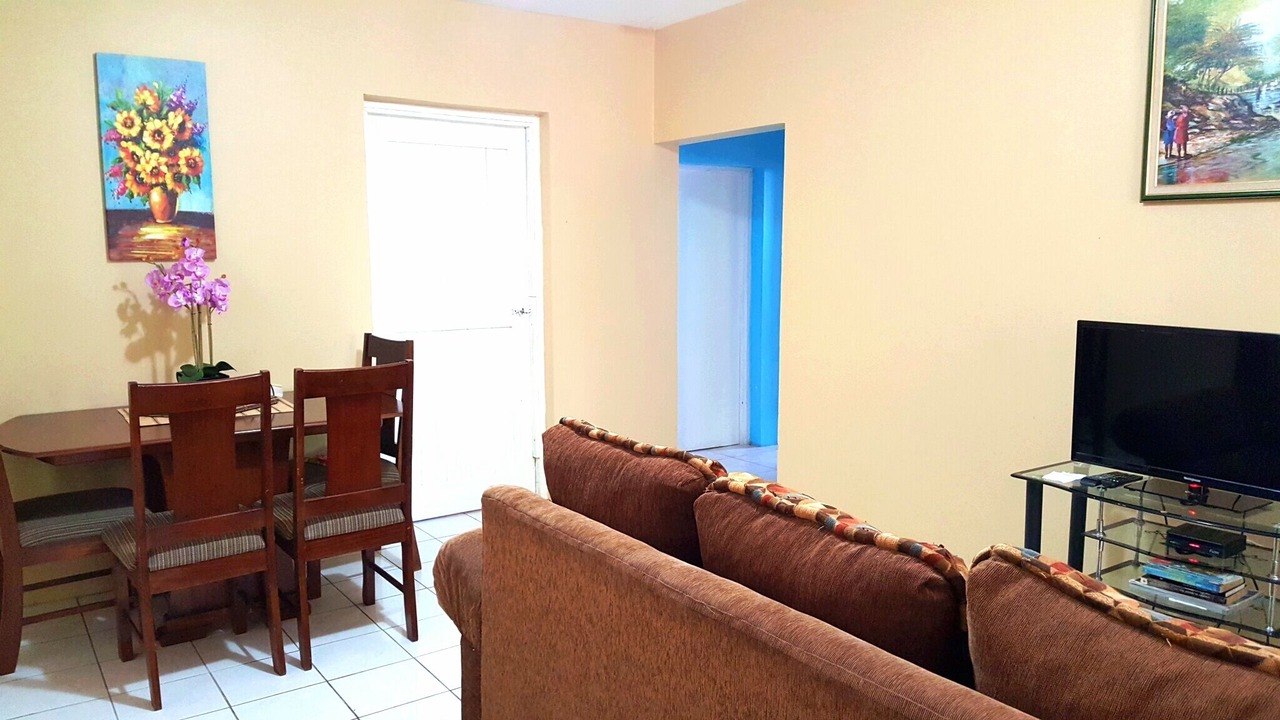 Photo of Livingroom in Northern Estates