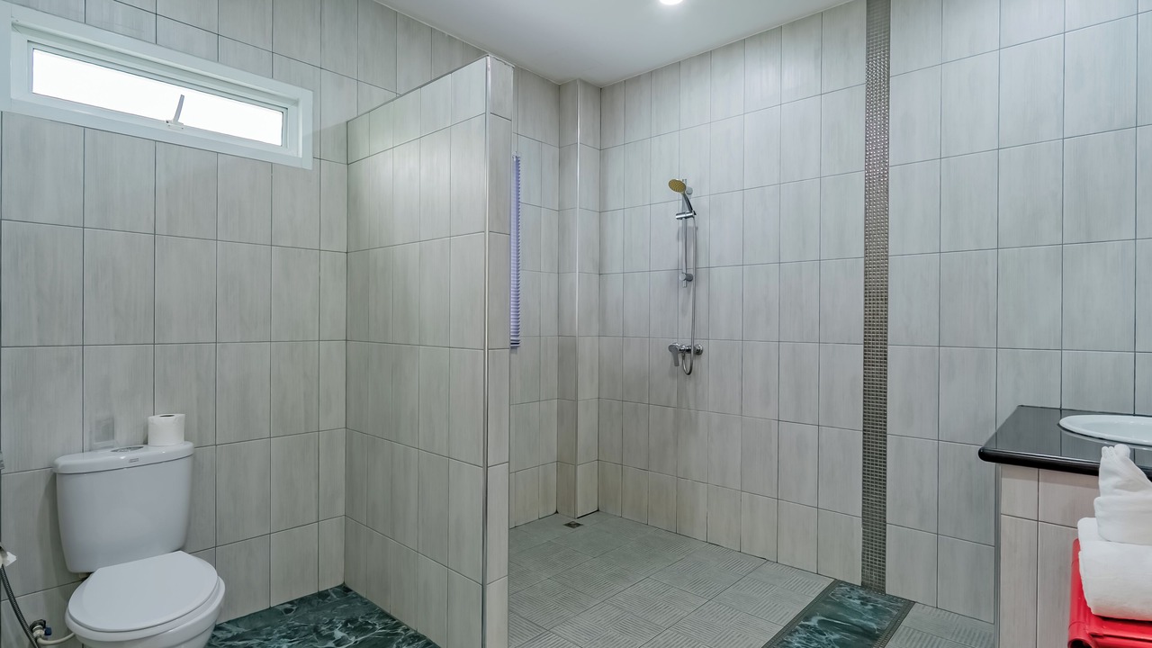 Photo of Bathroom in Chalong