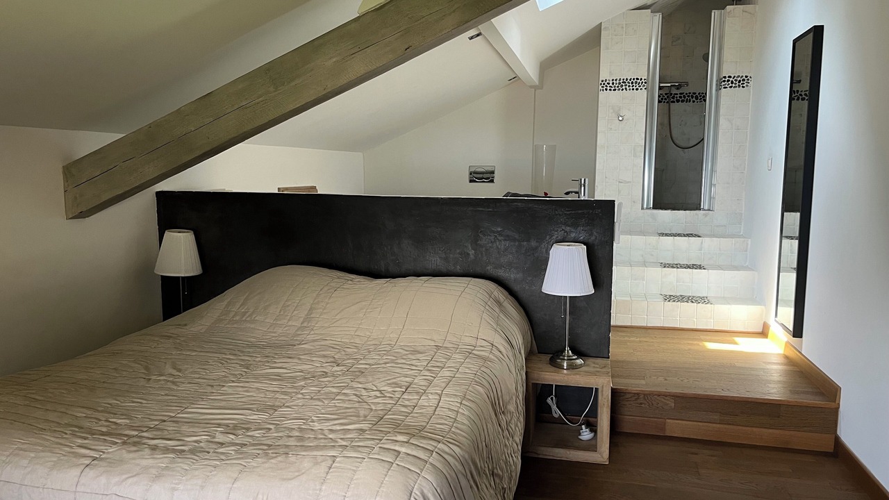 Photo of Bedroom in Guerrevieille