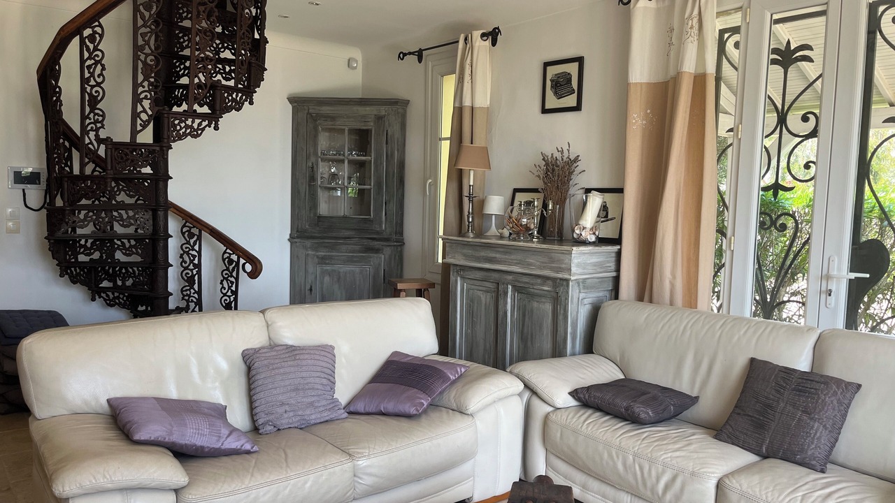 Photo of Livingroom in Guerrevieille