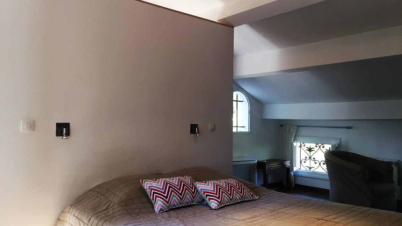 Photo of Bedroom in Guerrevieille