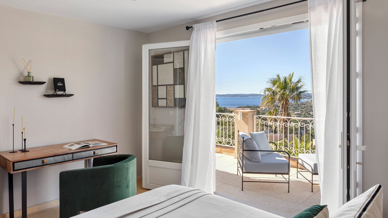 Photo of Bedroom in Les Issambres