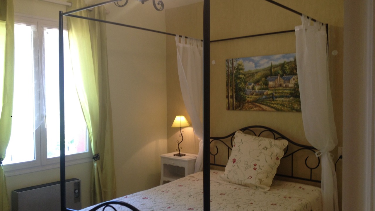Photo of Bedroom in Salernes