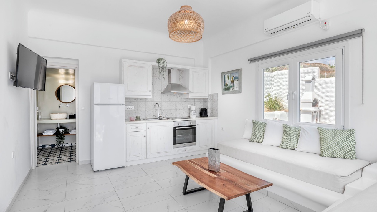 Photo of Kitchen in Vourvoulos